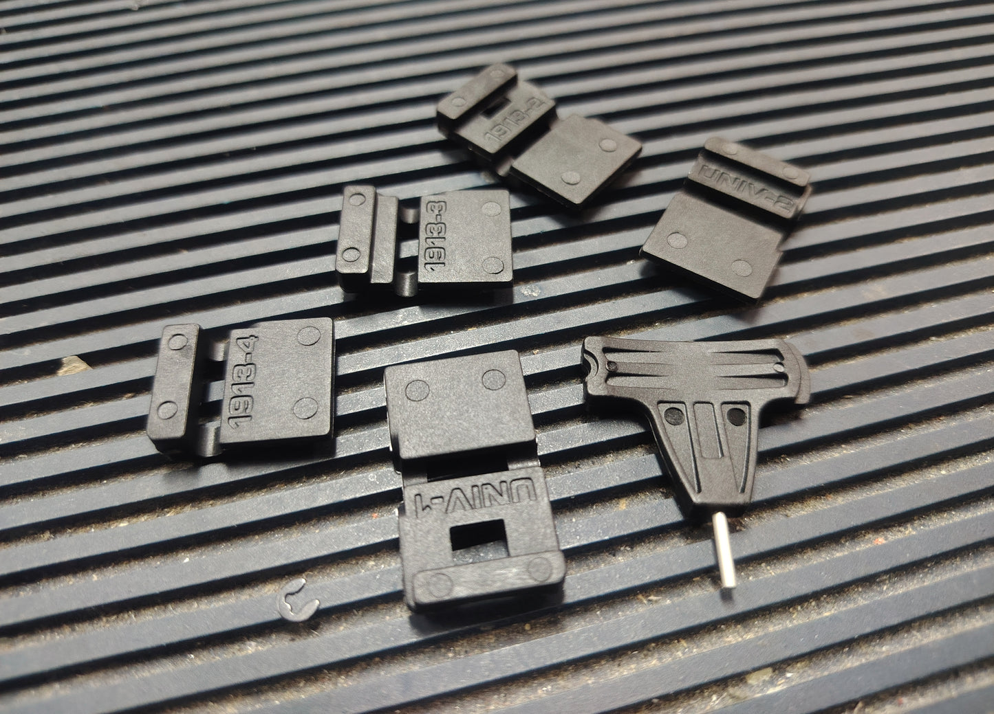 TLR-RM1 Rail Mounted Tactical Lighting System